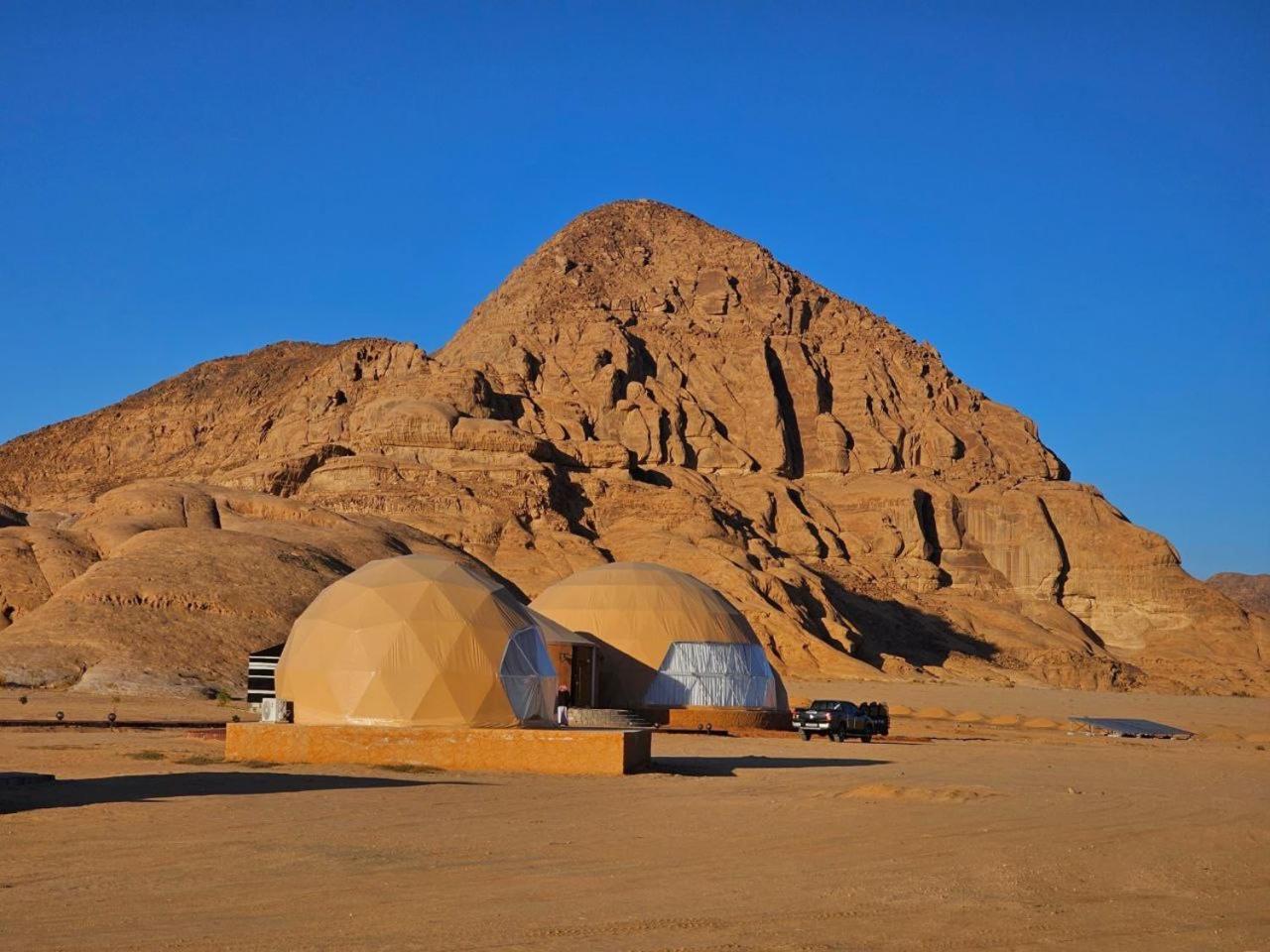 Wadi Rum Anwar Luxury Camp Exterior foto